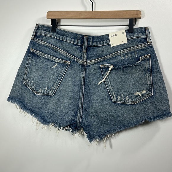 AGOLDE Parker cut off button fly denim distressed shorts size 32. NWT. - Picture 5 of 9